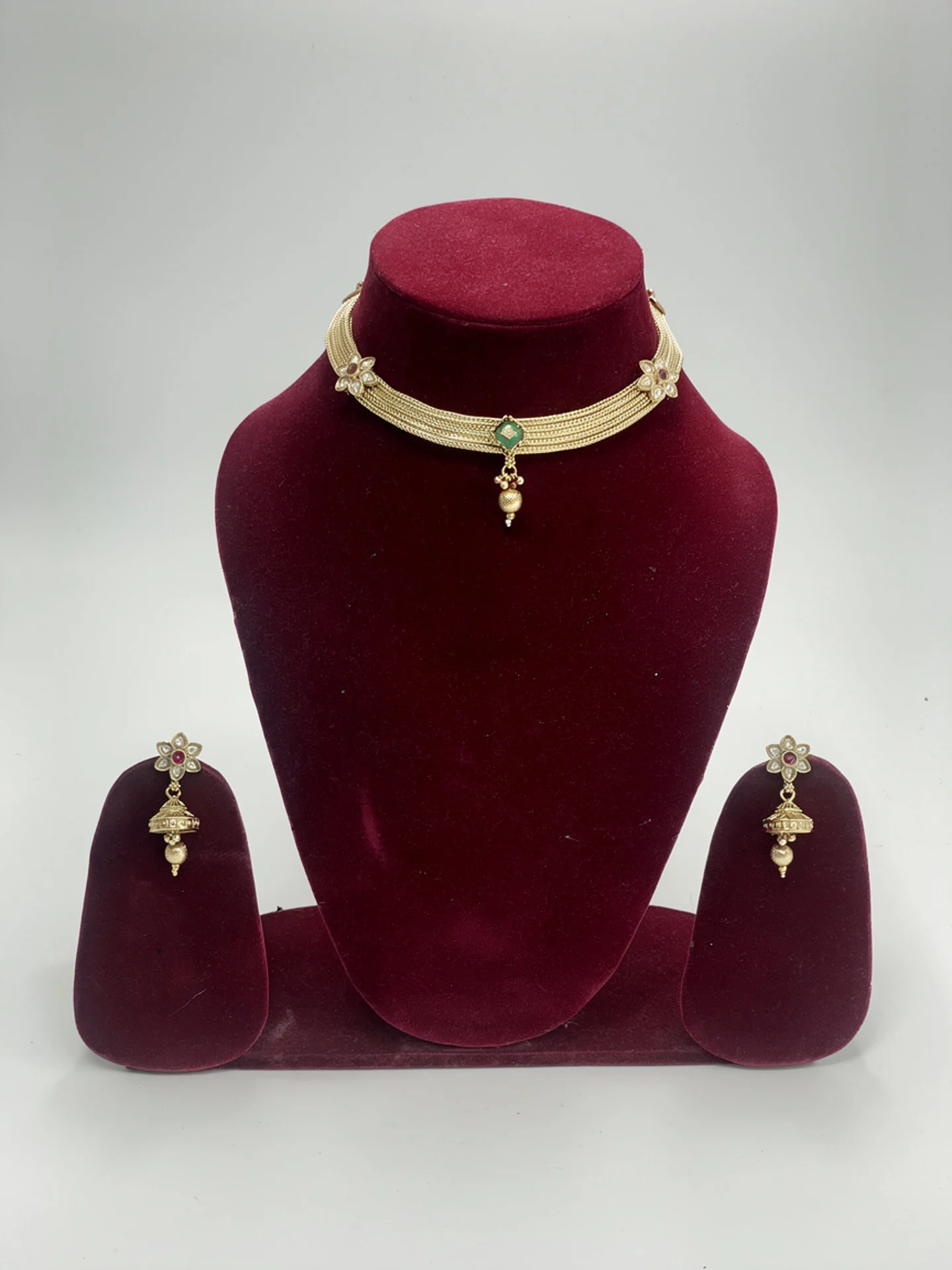 Elegant Gold Plated Necklace and Earrings Set
